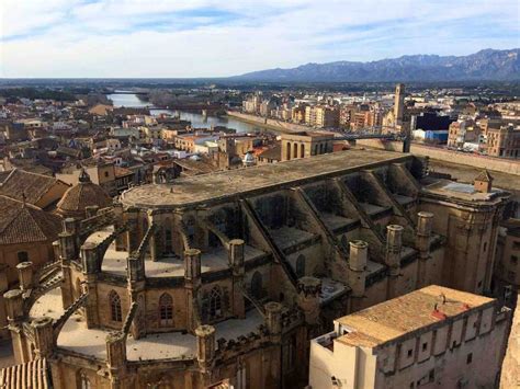 inside tortosa|where is tortosa spain.